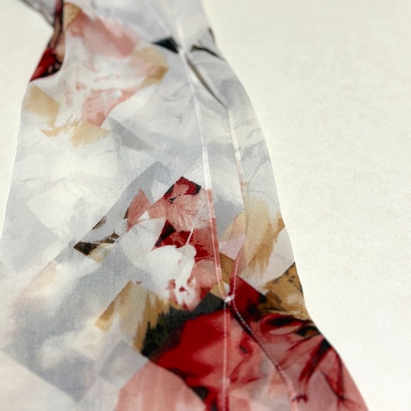 White House Black Market Women Long Split Sleeve Blouse Sz 12 Romantic Date - Picture 5 of 13